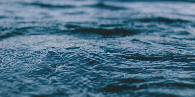 OKAYA工业电池：为铁路与轨道交通信号系统提供不间断的可靠电力保障