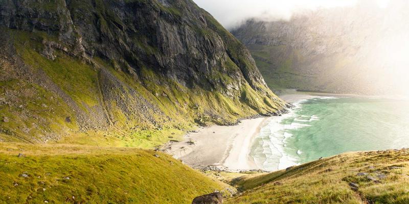 智能驱动绿色未来：OKAYA锂电池如何通过预测性维护延长电动巴士生命周期并降低TCO