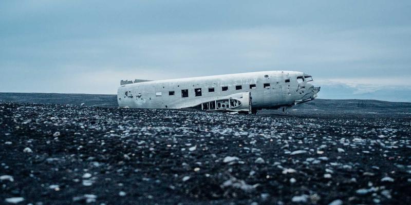 精密医疗的守护者：OKAYA高频逆变器如何通过工业自动化与绿色能源解决方案革新备用电源系统